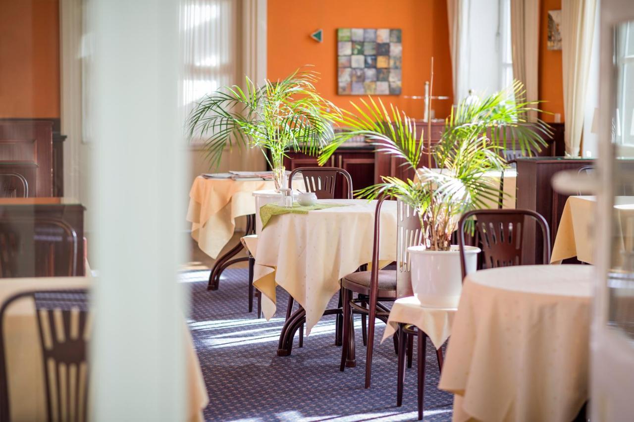 Kurhaus Hotel 바트벤트하임 외부 사진